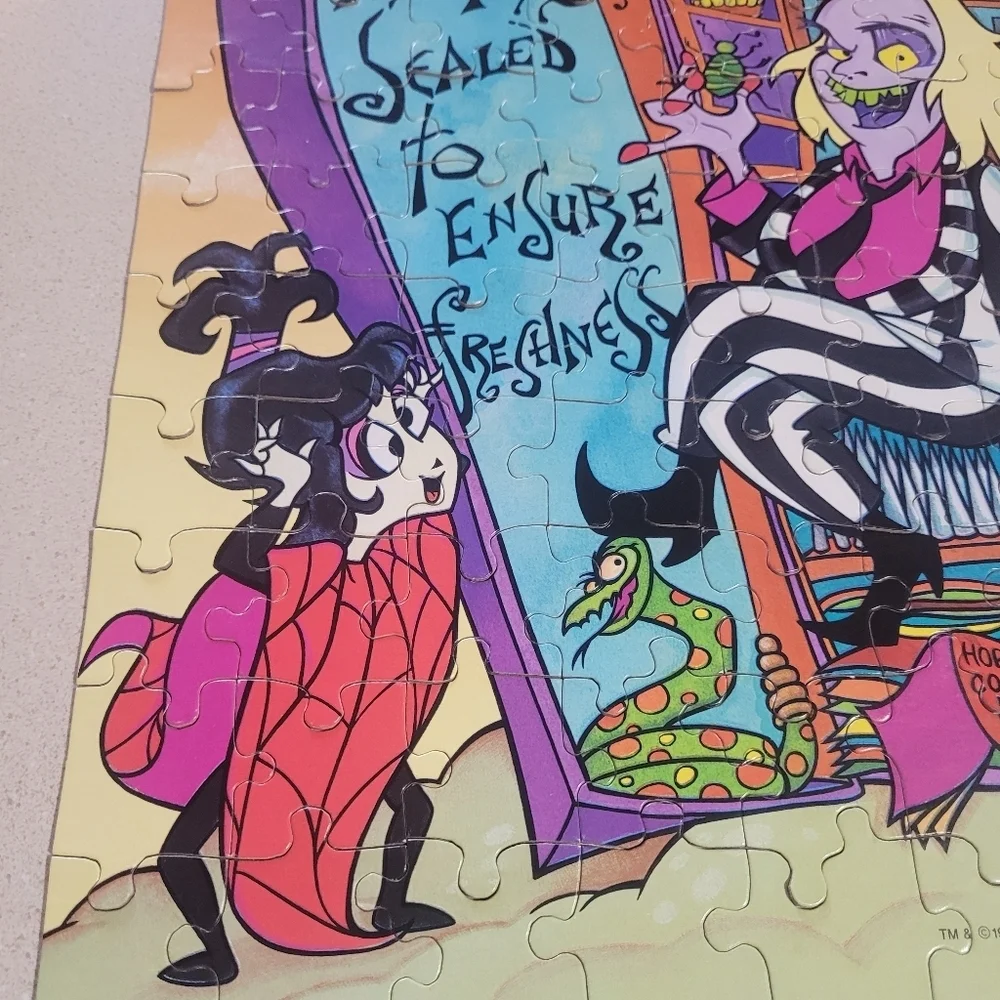 VTG 1990 Beetlejuice 100 Piece Jigsaw Puzzle Complete